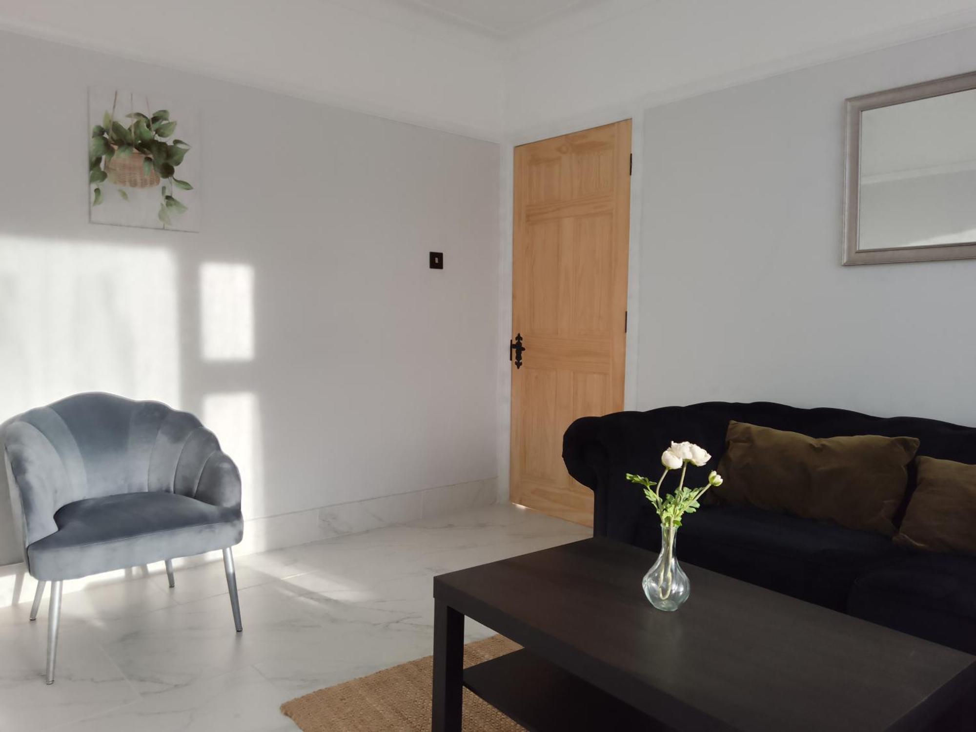 Surbiton Home With Free Parkings, Surbiton, Kingston Upon Thames, Surrey, Greater London Uk Esterno foto